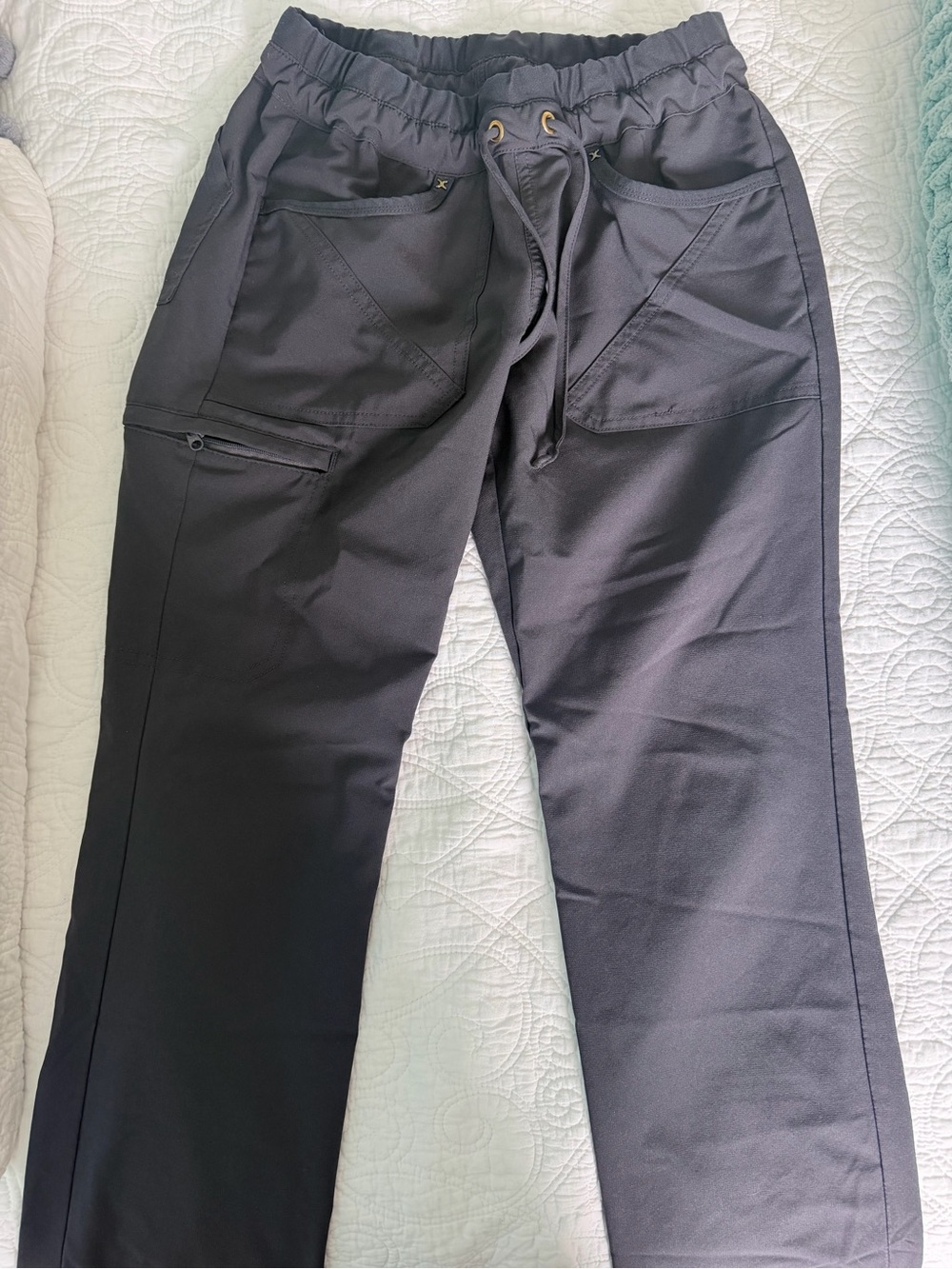Cherokee Women's Cargo Drawstring Scrub Pants. Xs petite